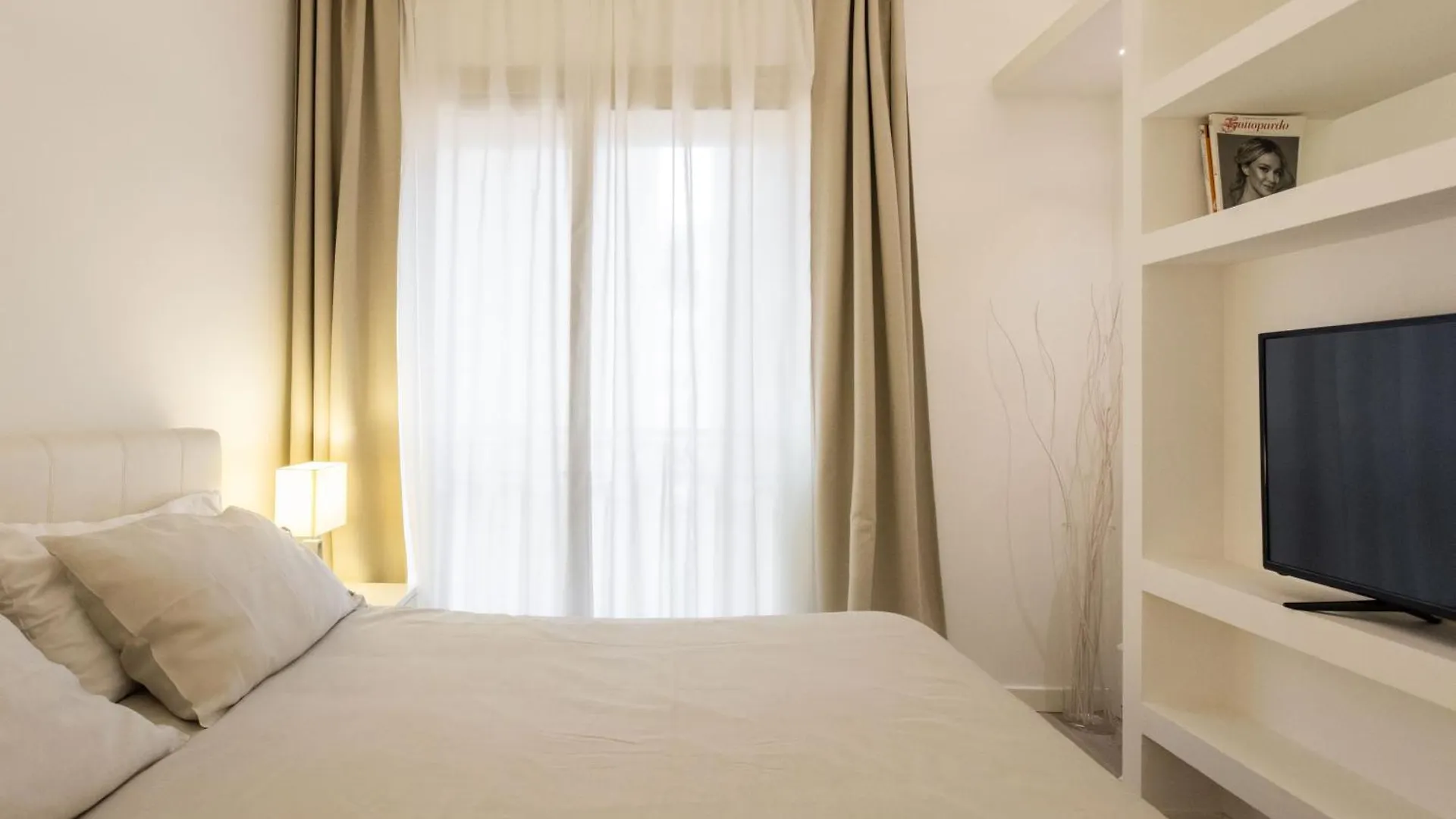 Apartment Ferienwohnung Palermo Ai Leoni Italien